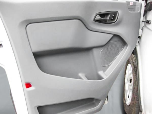 2019 Ford Transit fourgon utilitaire 250 base-7