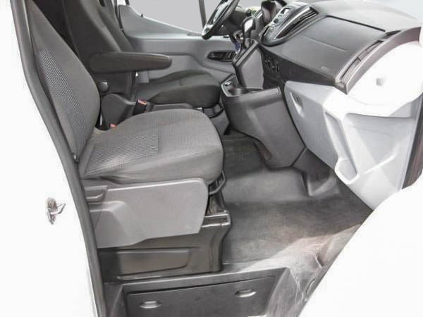 2019 Ford Transit fourgon utilitaire 250 base-18