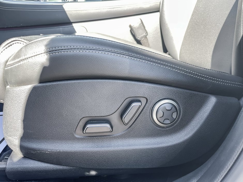 2026 GENESIS GV70 2.5T-11