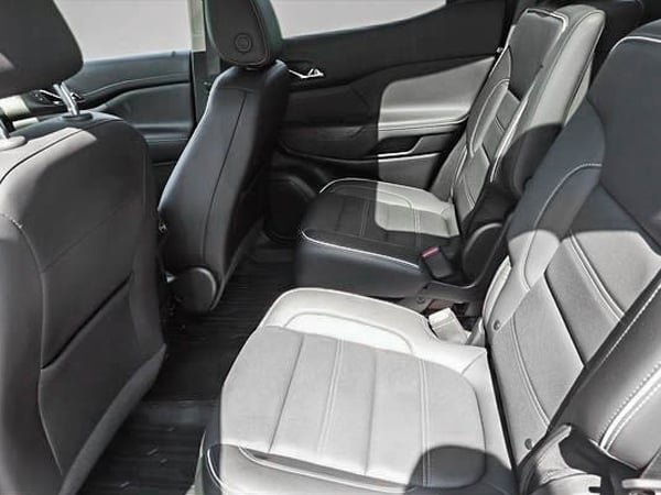 2023 GMC Acadia DENALI-11