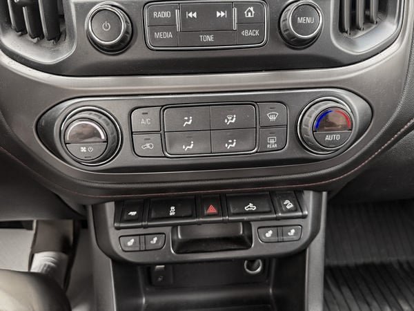 2018 GMC Canyon ALL TERRAIN-25