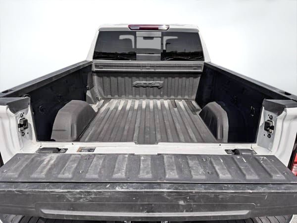 2024 GMC Sierra 1500 AT4-9
