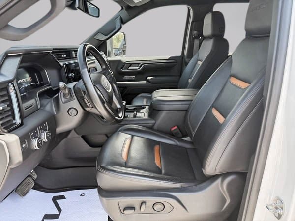 2024 GMC Sierra 1500 AT4-13