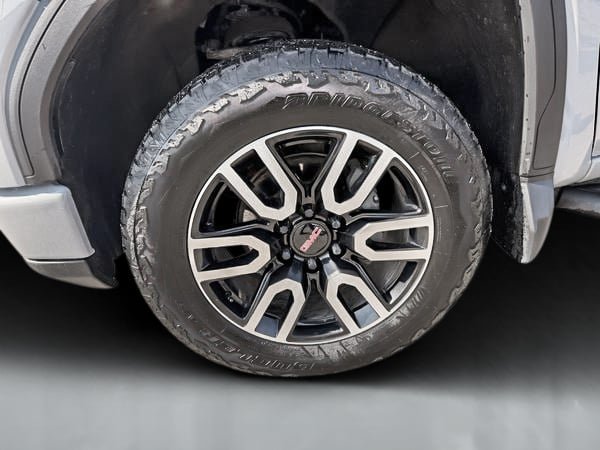 GMC Sierra 1500 AT4 2025-11