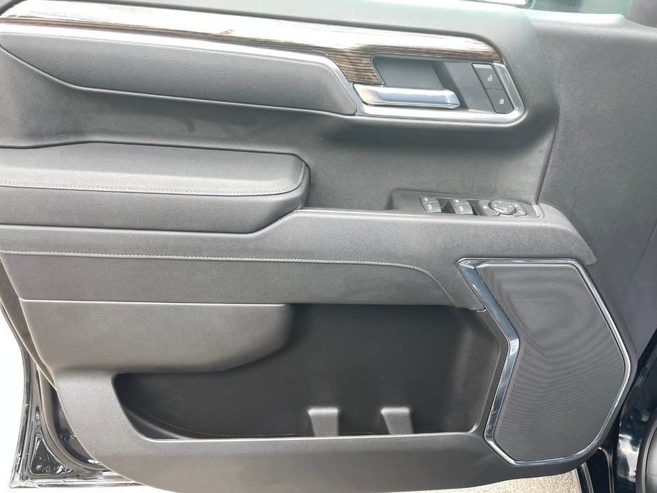2025 GMC Sierra 1500 ELEVATION-9