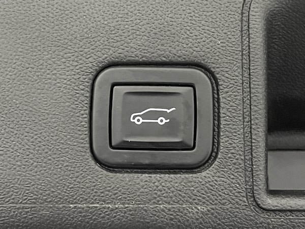 2022 GMC Terrain AT4 AWD-25
