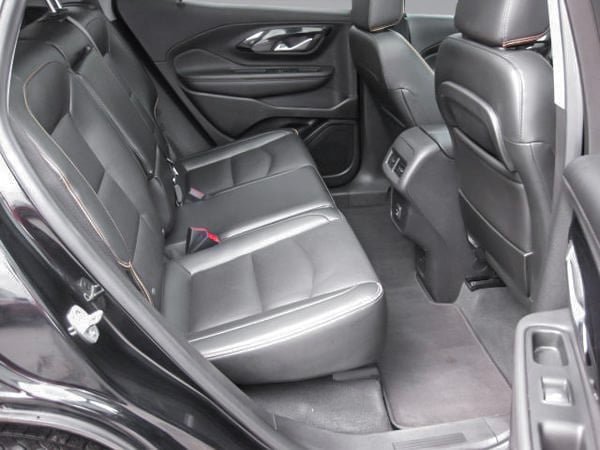 GMC Terrain AT4 2022-21