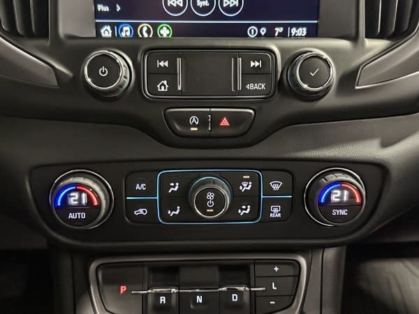 2023 GMC Terrain AT4-21