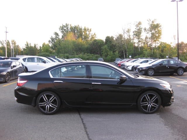 Honda Berline Accord TOURING 2017-5