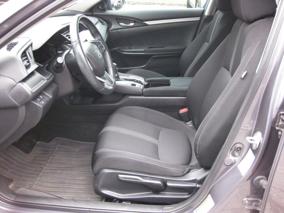 2018 Honda Civic Berline SE-9