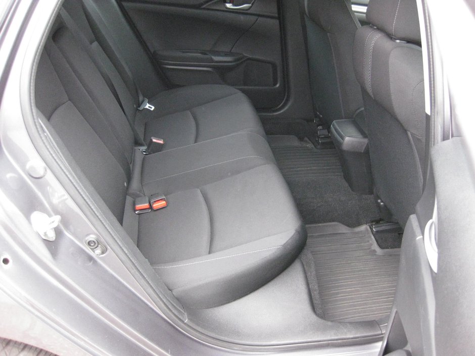 2018 Honda Civic Berline SE-19
