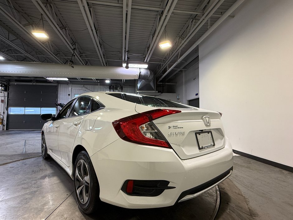 Honda Civic Berline LX 2020-4