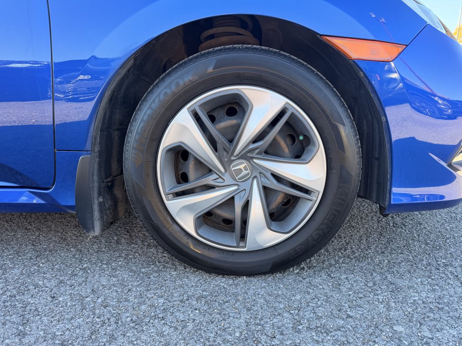 2021 Honda Civic Berline LX-9