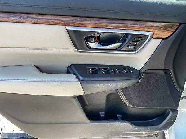 2018 Honda CR-V Touring-9