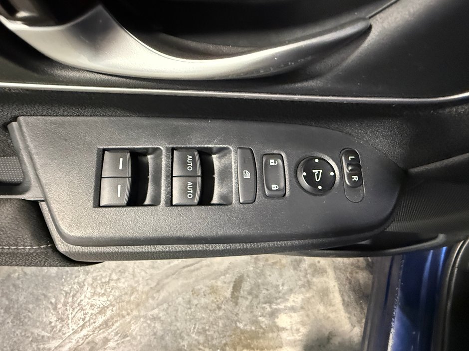 2019 Honda CR-V EX AWD-12