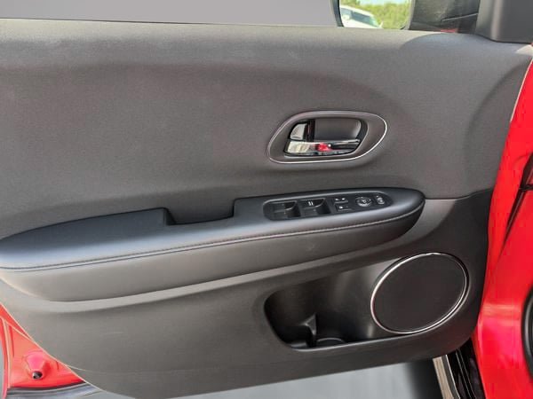 2021 Honda HR-V SPORT-10
