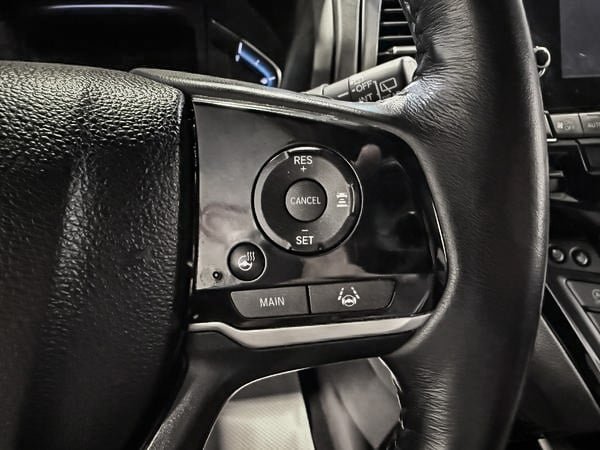 2019 Honda Odyssey TOURING-17