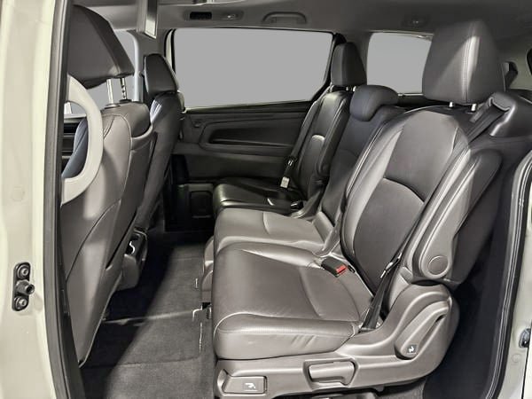 2019 Honda Odyssey TOURING-25