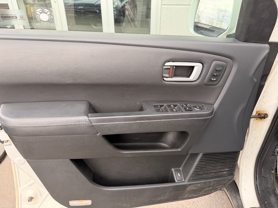 Honda Pilot TOURING AWD 2015-9