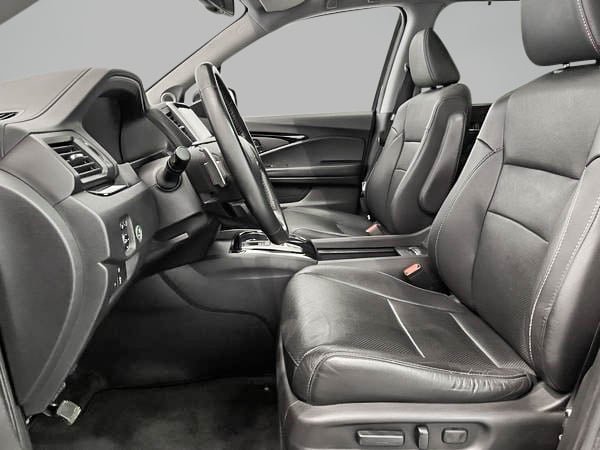 2018 Honda Pilot Touring AWD / 7 passagers-10