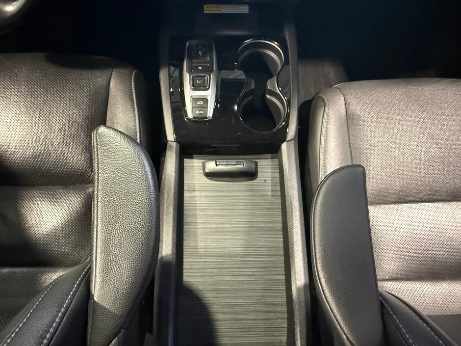 Honda Pilot TOURING 2019-24