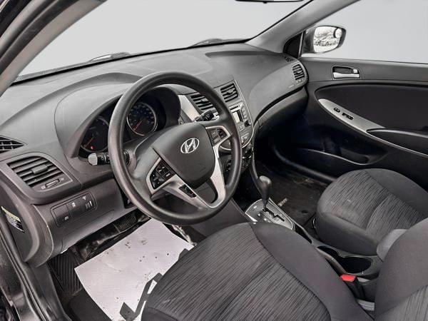 2017 Hyundai Accent SE-11
