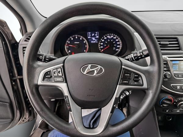 2017 Hyundai Accent SE-14