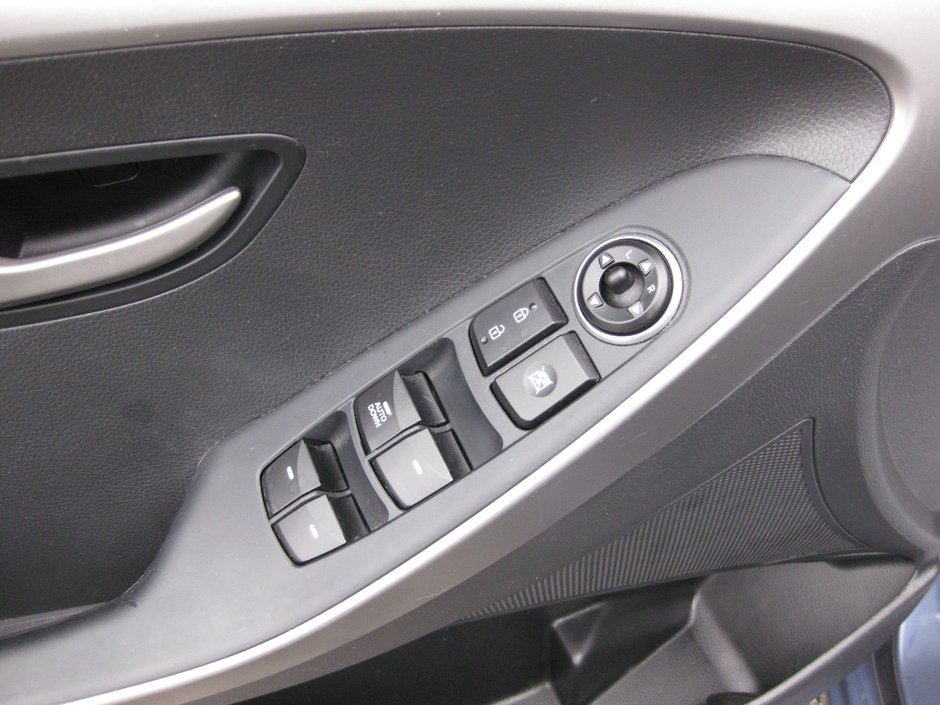 2017 Hyundai Elantra GT GL-8