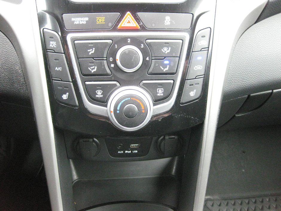 2017 Hyundai Elantra GT GL-15