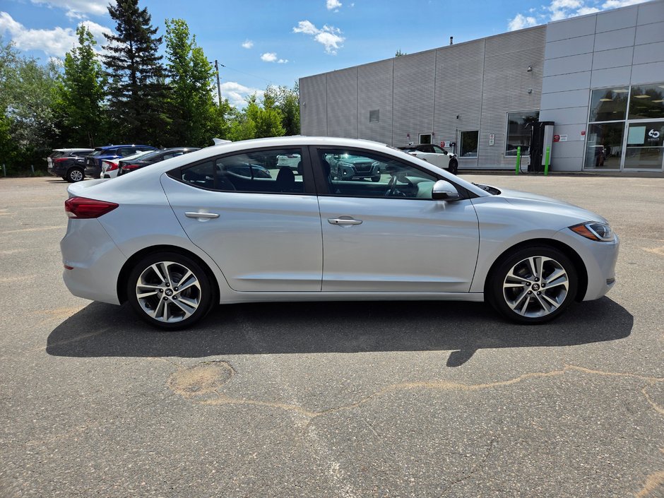 Hyundai Elantra GLS 2017-1