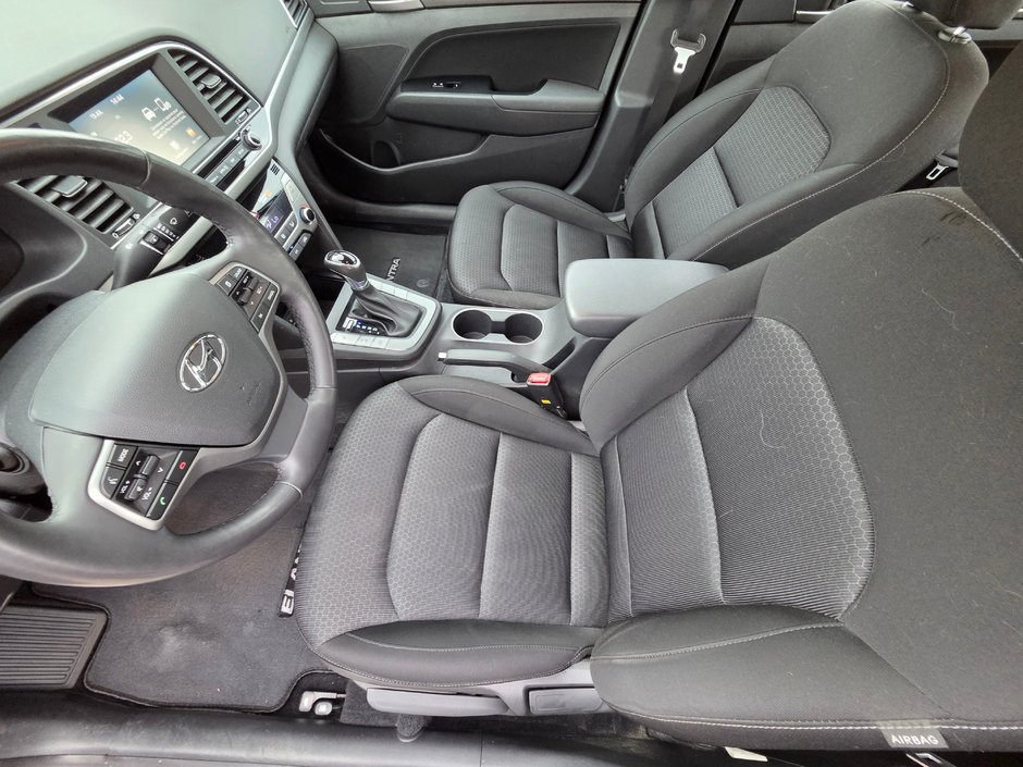 Hyundai Elantra GLS 2017-11