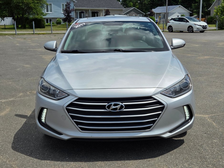 Hyundai Elantra GLS 2017-7