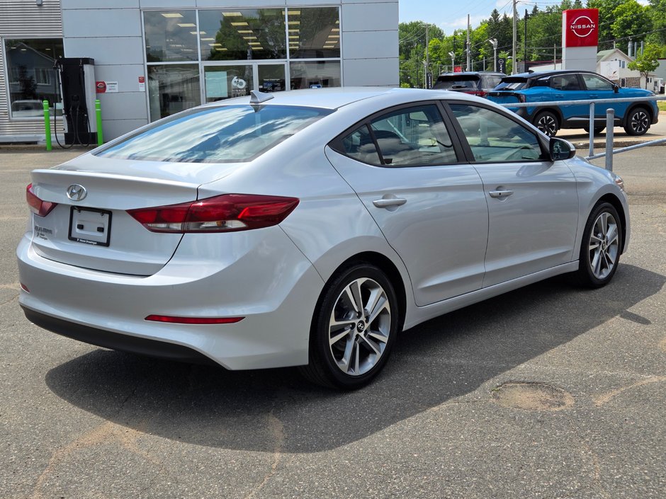 Hyundai Elantra GLS 2017-2