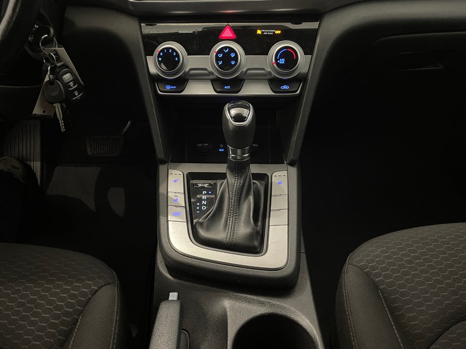 2019 Hyundai Elantra Preferred-20