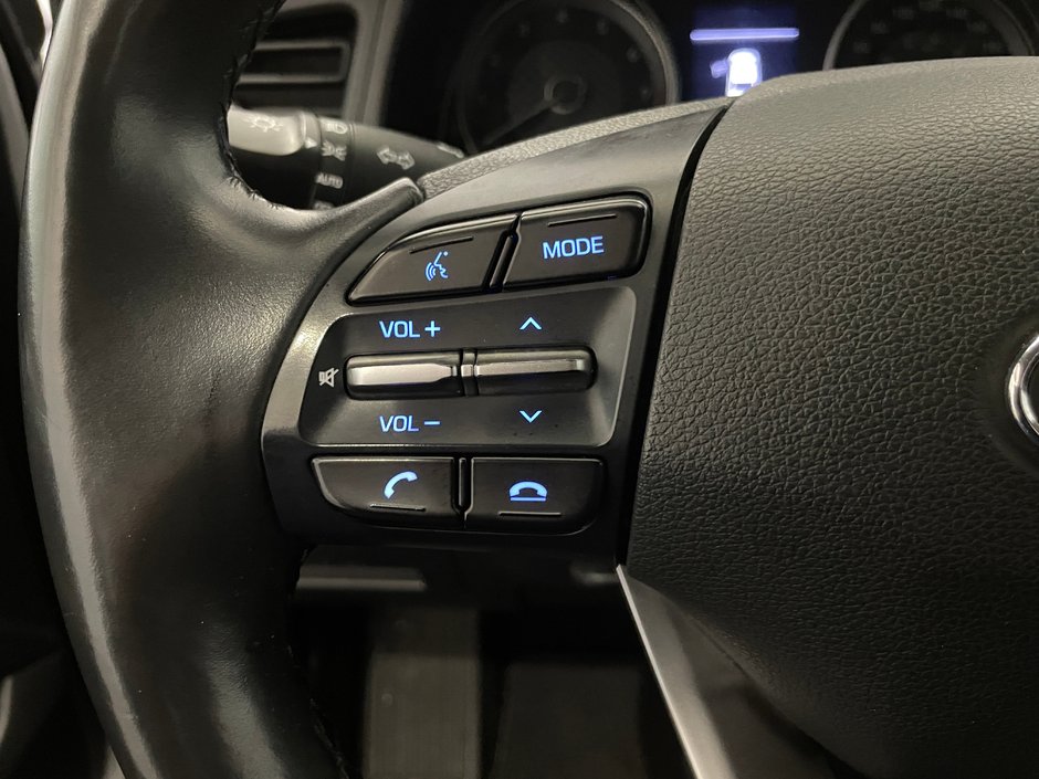 2019 Hyundai Elantra Preferred-11