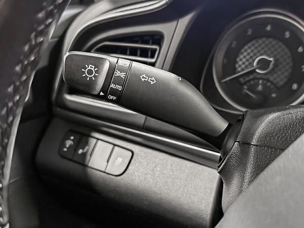 2020 Hyundai Elantra Preffered-16