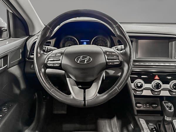2020 Hyundai Elantra Preffered-13