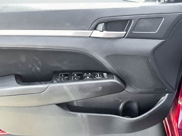 Hyundai Elantra preferred 2020-7