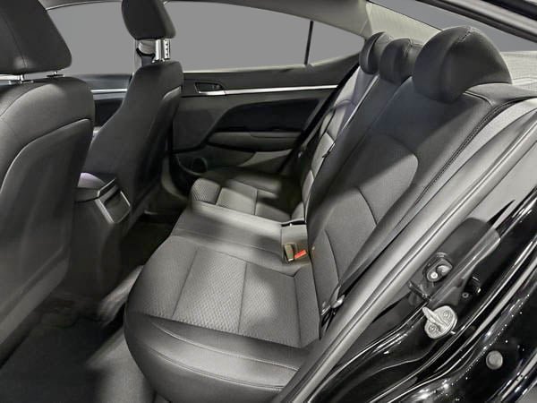 Hyundai Elantra Preferred 2020-23