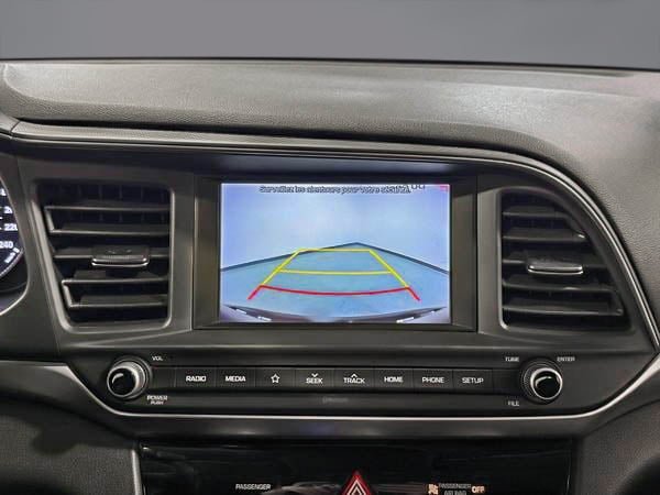 Hyundai Elantra Preferred 2020-20