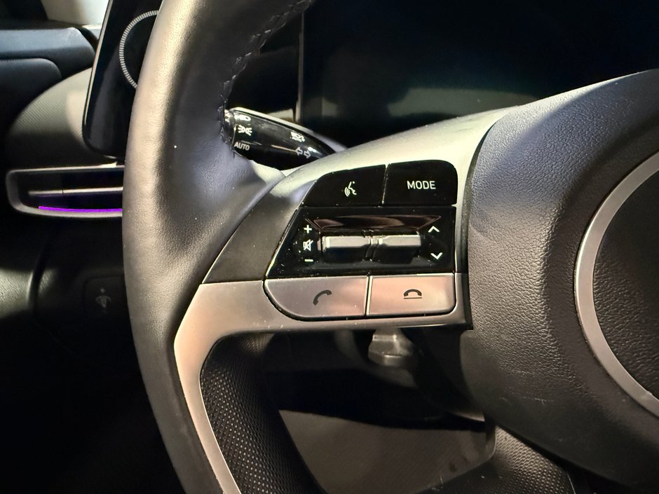 2023 Hyundai Elantra Luxury-15