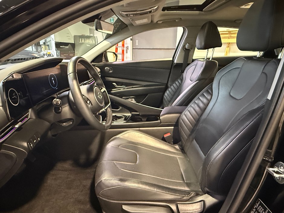 2023 Hyundai Elantra Luxury-13