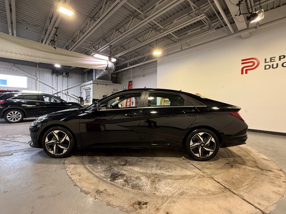 2023 Hyundai Elantra Luxury-5