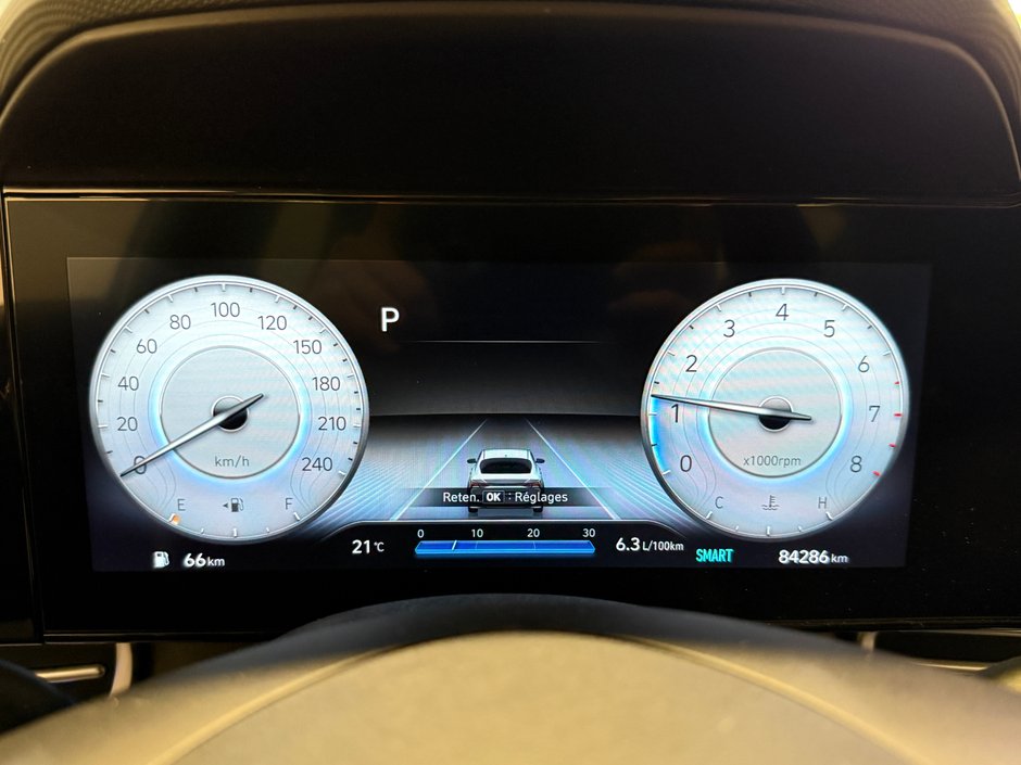 Hyundai Elantra LUXE 2023-19
