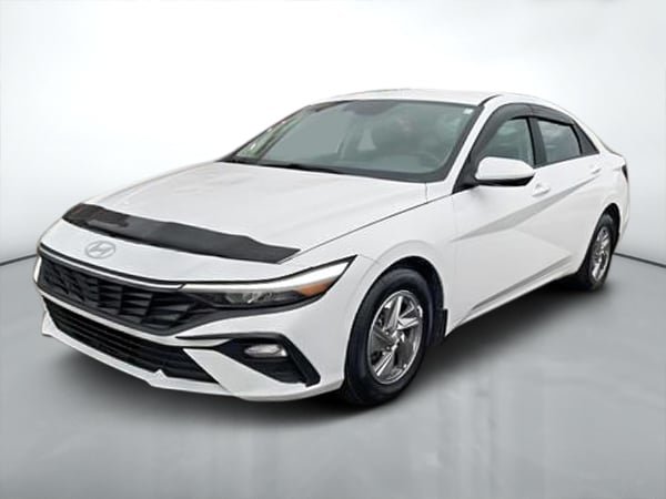 2024 Hyundai Elantra ESSENTIAL-2
