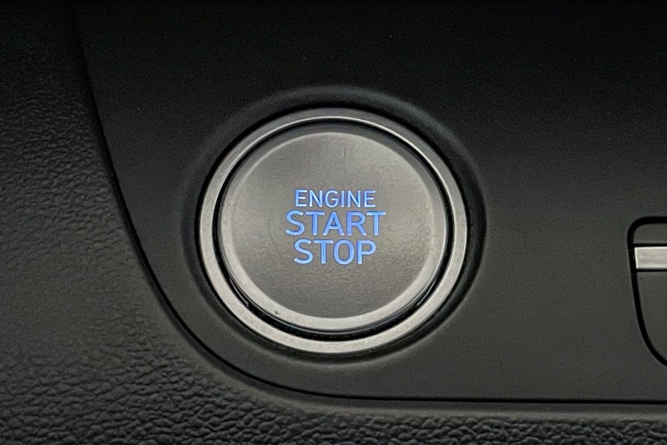 2025 Hyundai Elantra Preferred Tech-13