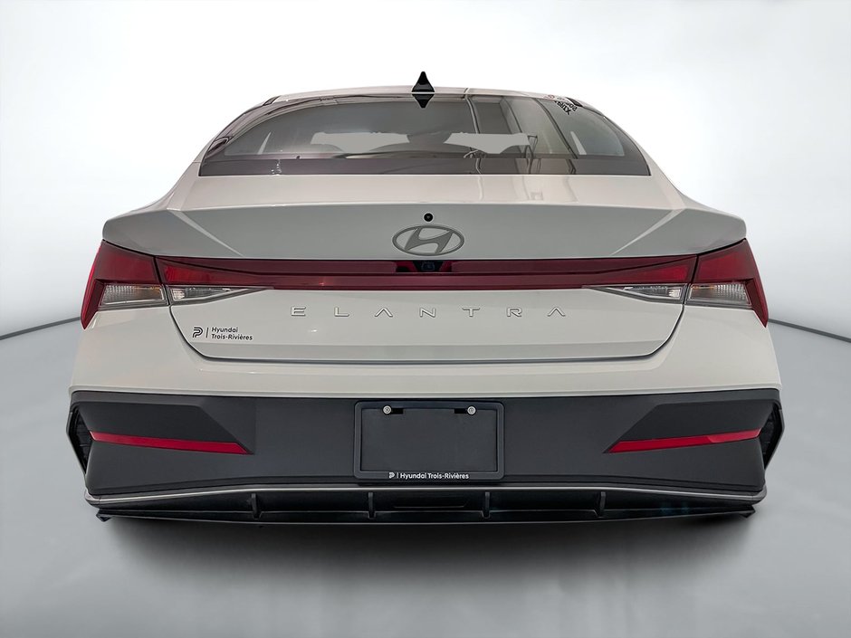 2025 Hyundai Elantra Preferred Tech-4