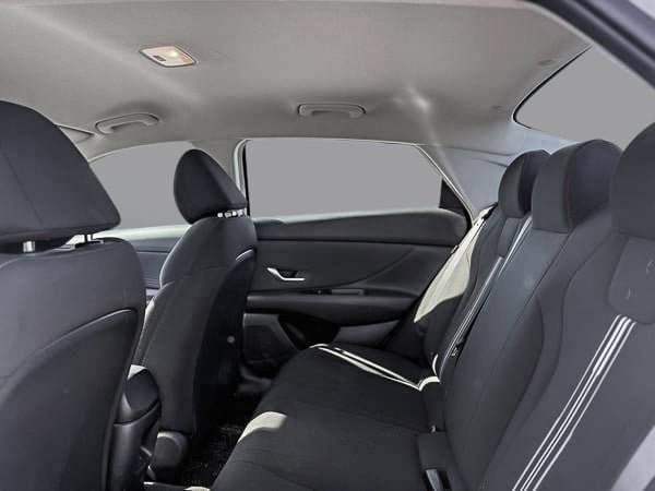 2025 Hyundai Elantra Preferred-7
