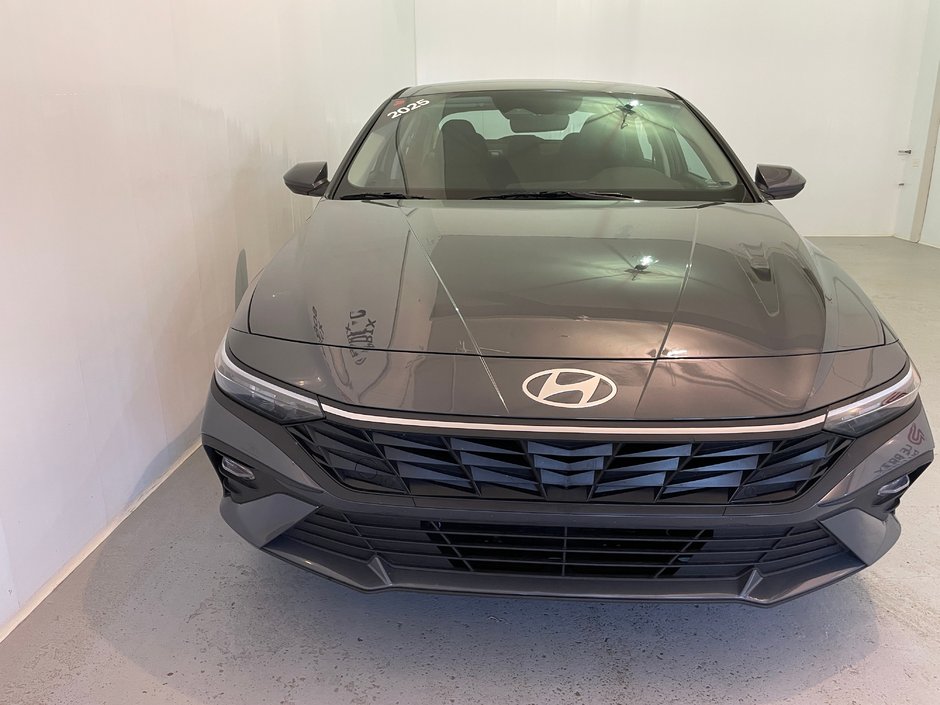 Hyundai Elantra Preferred 2025-1