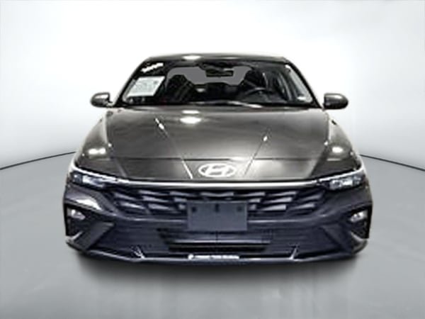 2025 Hyundai Elantra Preferred-7